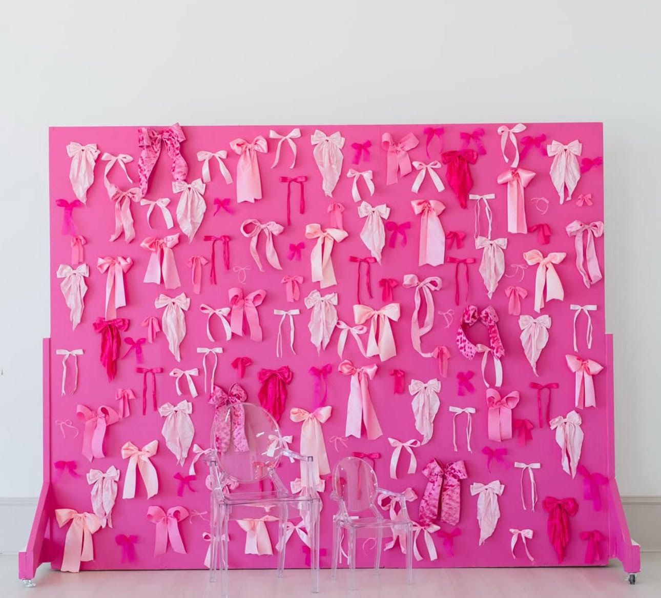 Valentine's Mini Sessions with The Detailed Studio